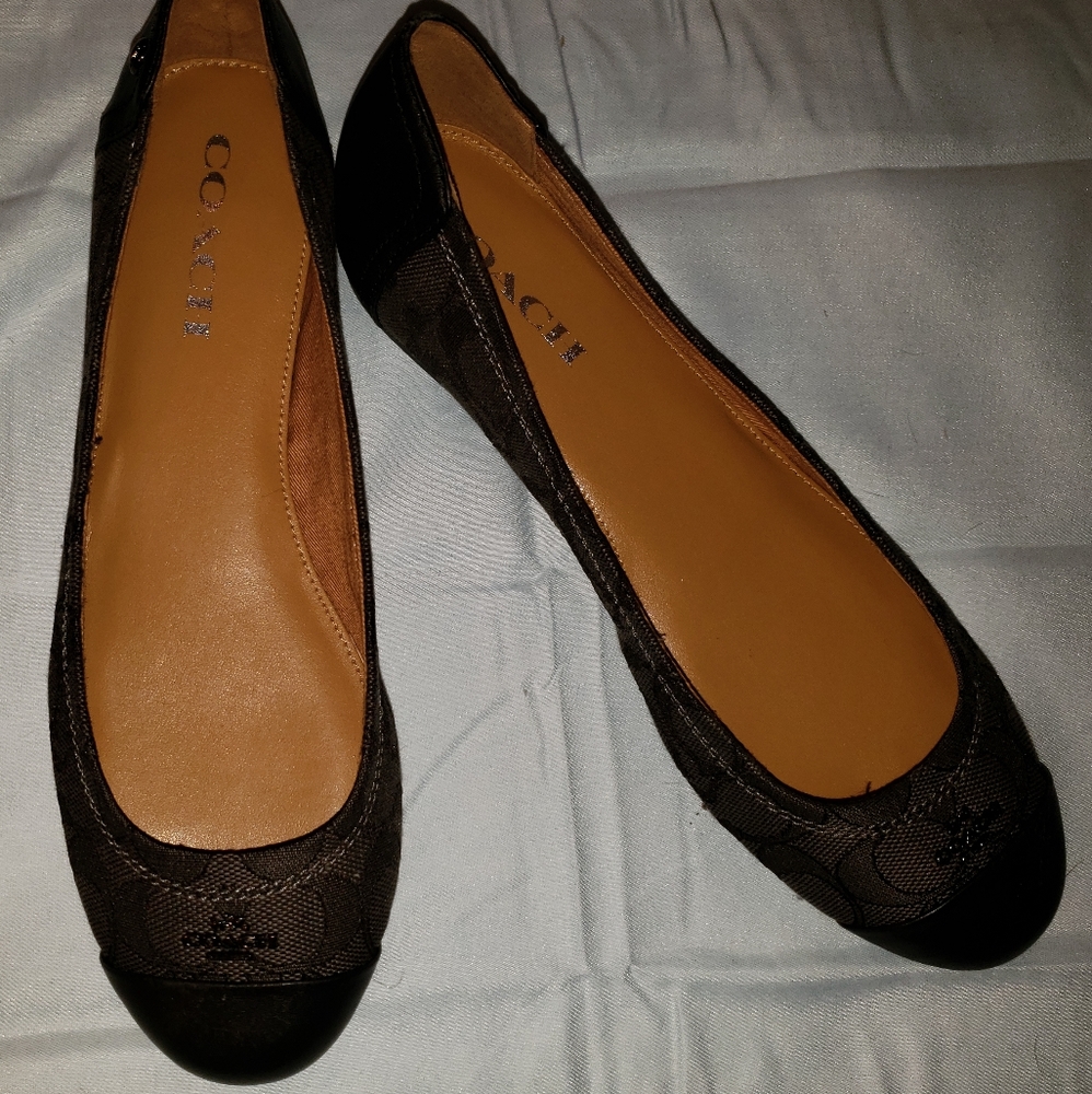 💣🔥NWOT🔥💣 🔥AUTHENTIC COACH FLATS! Size 8